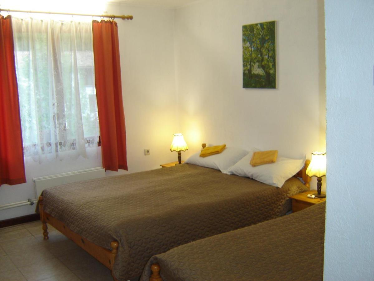 Holiday Home Tanevi Trjawna Exterior foto